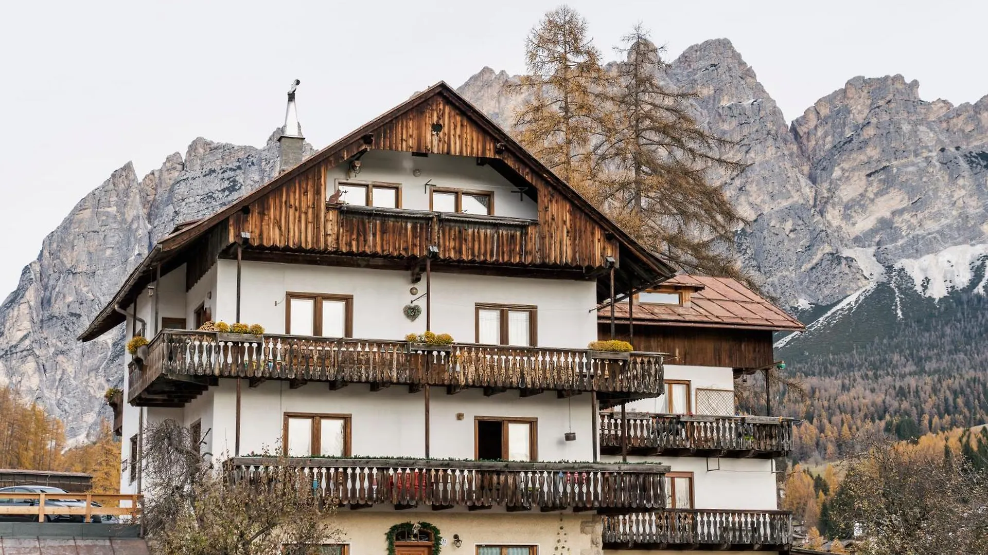 Chalet Ronco - Dolomiti Skyline Cortina dʼAmpezzo 0*,  Itálie